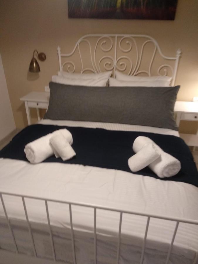 נוף הארבל עם חלון לכינרת Apartment มิกดาล ภายนอก รูปภาพ